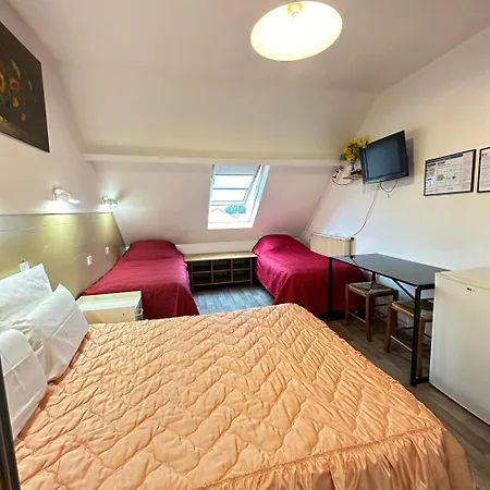 Paris Star Hotel 2*